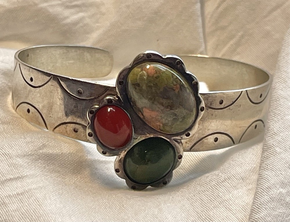 Sterling Silver Signed DTR Cuff Bracelet 925 Multi Color Green Stones Western