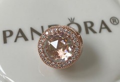 Authentic Pandora ROSE Radiant Hearts Clear CZ Charm #781725CZ
