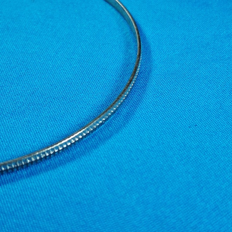 Vintage Silver Tone Tire Tread Design Textured Band Bangle Bracelet gallery