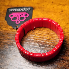Paparazzi Red Plastic Stretch Slip-On Round Bangle Bracelet, No Stone