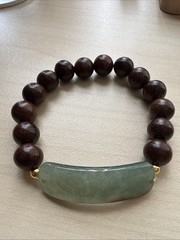 Grade A Natural Burmese Jadeite And Sandalwood beads bracelet