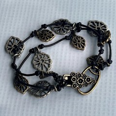 Lucky Brand Womens Black Leather Mixed Metal Charm Boho Western Hippie Bracelet
