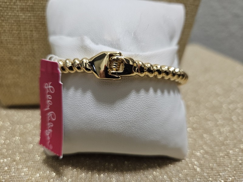 Lilly Pulitzer NWT Elephant 🐘 Cuff Bracelet Gold Metallic gallery