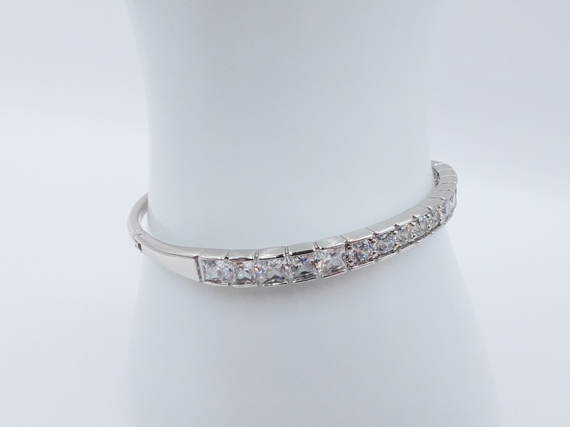 Bangle Bracelet Beautiful Cz Diamond White Gold Plated 5" - 7" Women Jewelry gallery