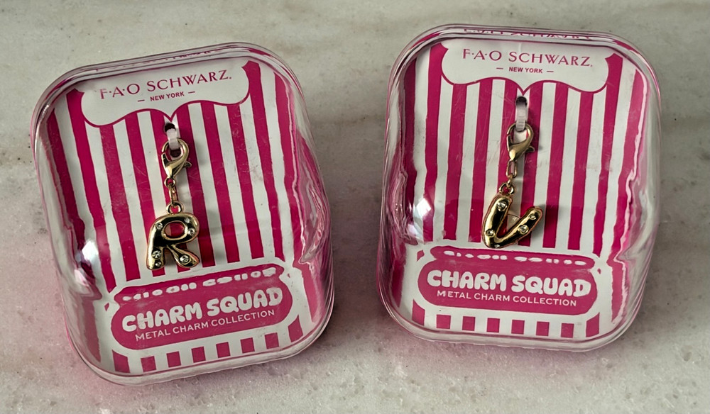 FAO Schwarz Charm Squad Metal Charm Collection Letters R & V Lot of 2 New
