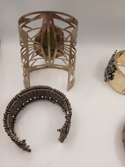 Six Piece Bracelet Different Styles and Shapes and Colors