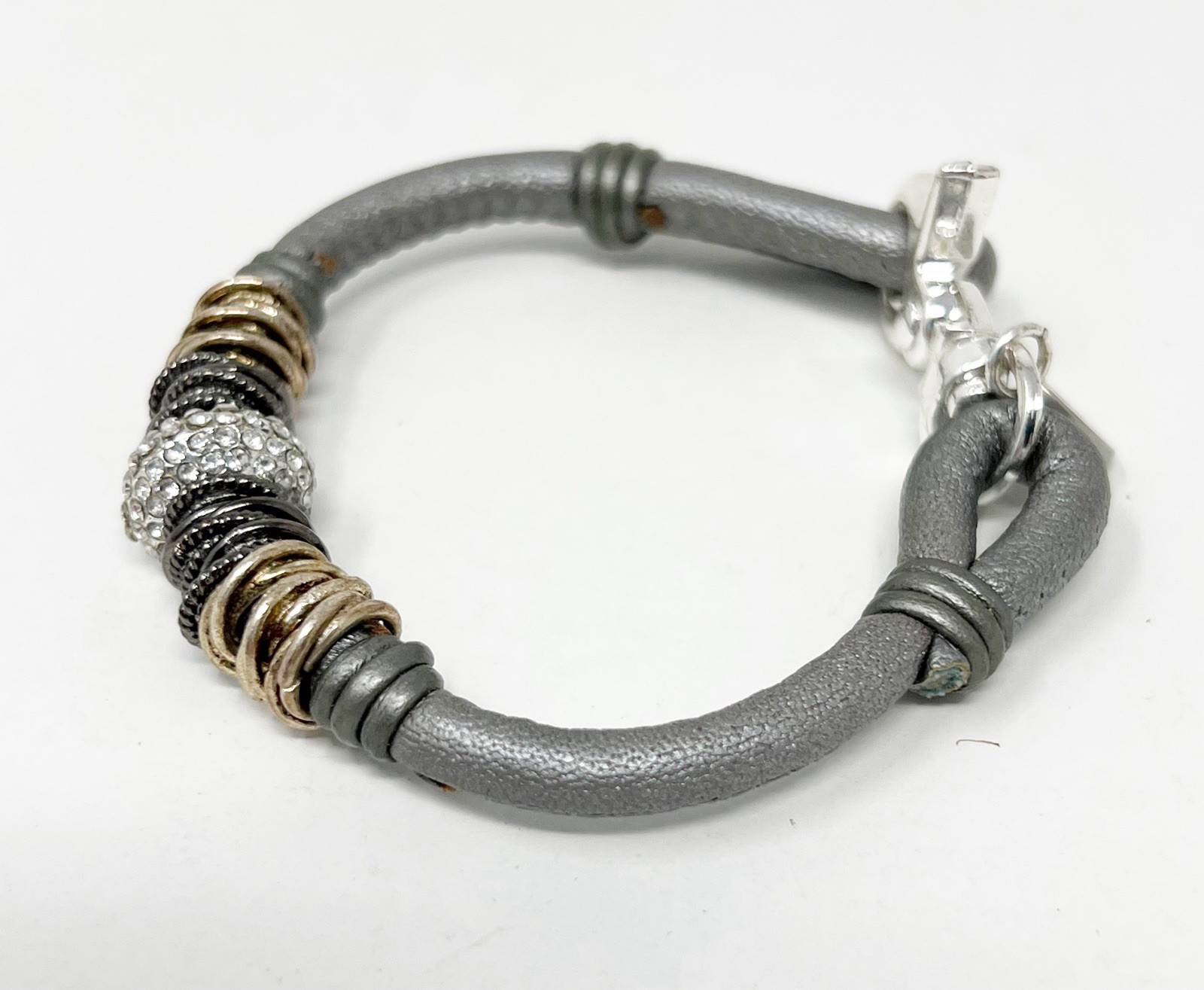 LIZZY JAMES Gray Leather Wrap Charm Bracelet U.S.A. gallery