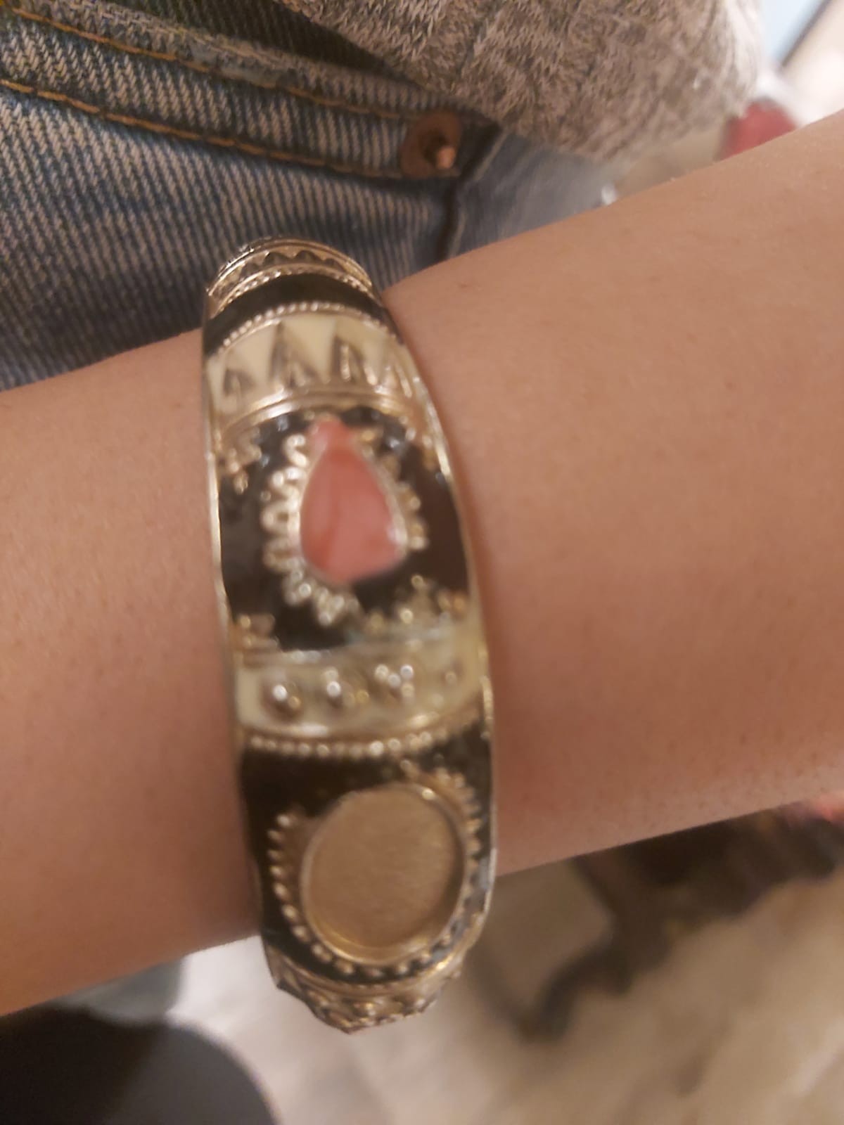 Vintage Silver ToneBlack Enamel Cuff Bracelet Pink Tear Drop Cabochon Boho gallery