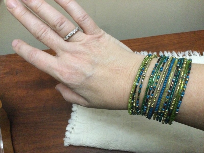 Lot of 3 Glass Seed Bead Bracelets Adjustable Memory Wire 5X Boho Coil Wrap gallery