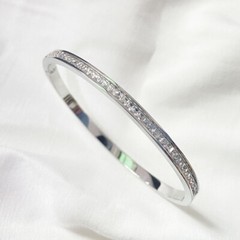 Woman 18K Gold Plated Stainless Steel Starry Cubic Zircon Oval Bracelet Bangle