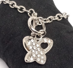 Unmarked Silver Tone Bracelet With Butterfly Rhinestone Heart Charm/ Dangle 6.5′