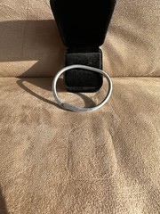 Minimalist Silver-Tone Hammered Detail Bypass Cuff Bracelet