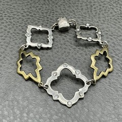 Chicos Bracelet Silver Gold Tone Chain Crystal Magnetic Closure Boho Jewelry 7″