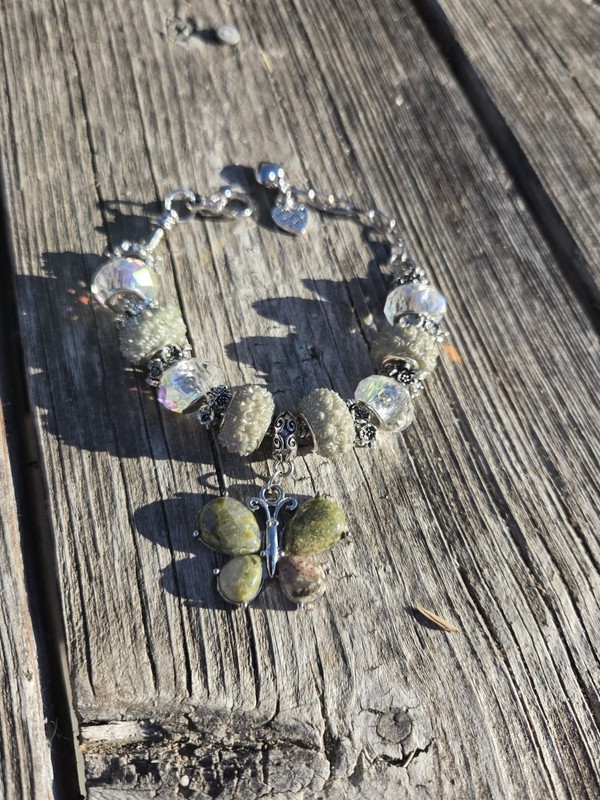 Silver & Green Beaded Charm Bracelet with Butterfly Dangle, Lobster Clasp gallery