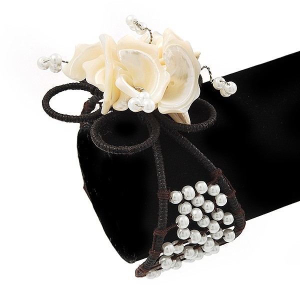 Light Cream Shell 'Flower' Wired Cuff Bracelet - Adjustable gallery