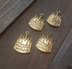 Happy Birthday Cake Charms Gold Jewelry Supplies Candle Pendants 4pcs