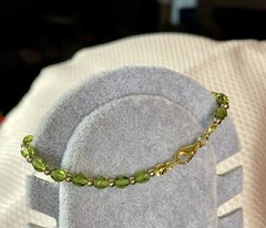 Green Beaded Bracelet, 7 1/2”, Lobster Claw Closure