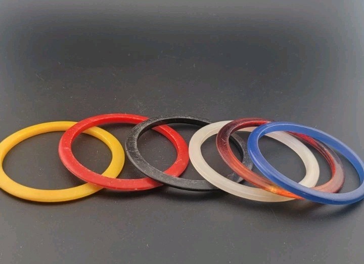 Lucite Bangle Lot (6) Vintage 1970 - 1980 Hong Kong Thin Yellow Red Blue White gallery