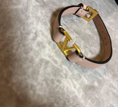 Valentino Gold logo Bracelet Pink Leather used Beauty Made Italy in