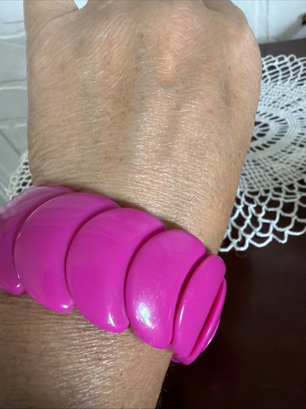 Acrylic Bangle Bracelets Pink Barbie Style Plastic Stretch Bracelet W/ Tags VTG gallery