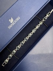Swarovski Aqua Crystal Tennis Bracelet *Preloved*