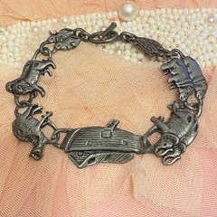 Noah’s Ark Animal Charm Bracelet Pewter Tone Vintage Style Statement Jewelry