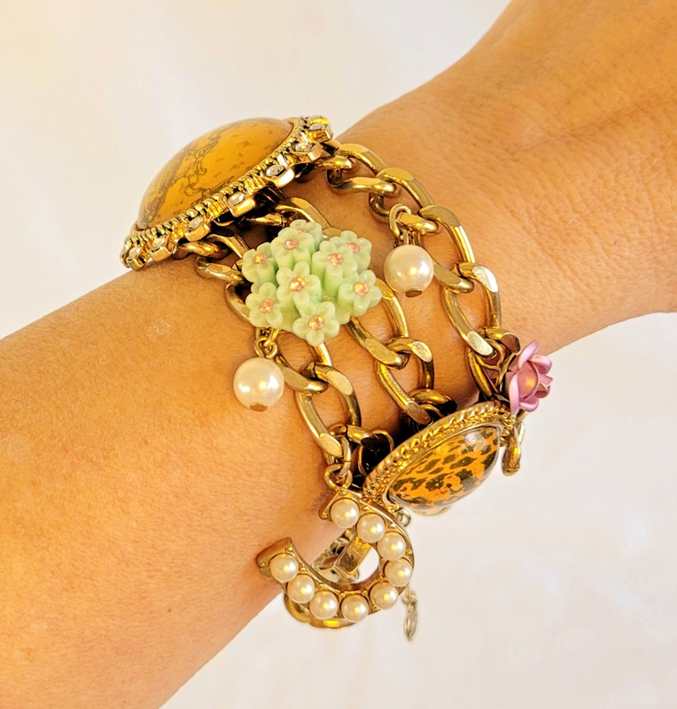 Betsey Johnson Tea Party Bracelet Statement Charms Lucite Bubble Signed *Rare* gallery