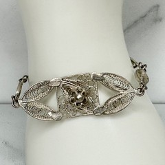 Vintage Silver Tone Filigree Scroll Marquise Link Flower Bracelet