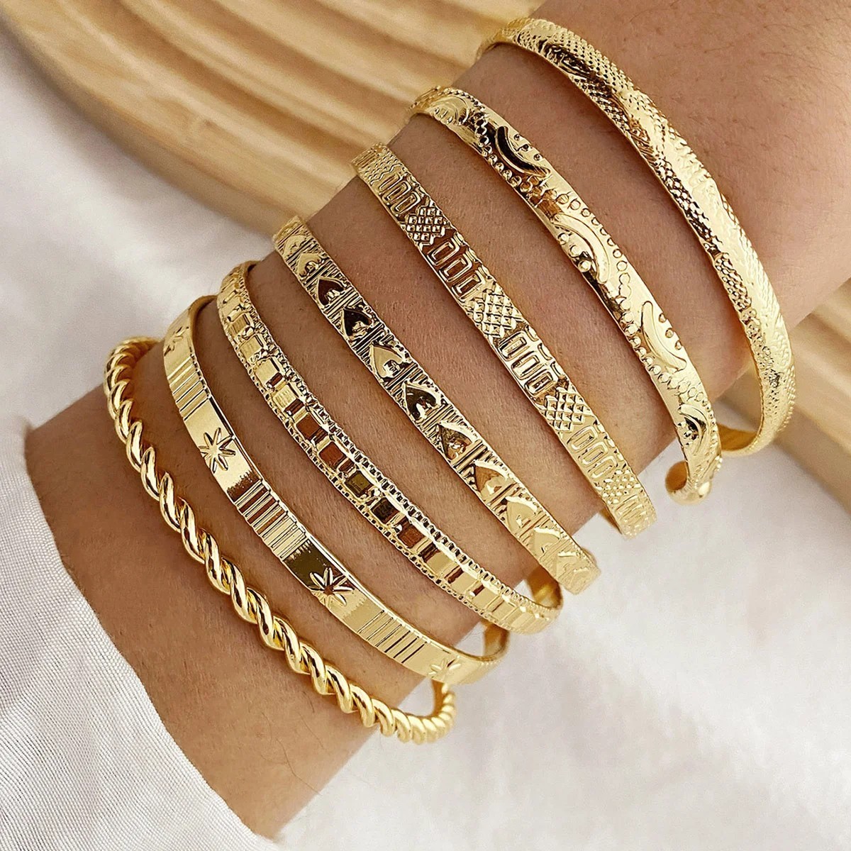 7Pcs Punk Gold Bracelets Set Goth Heart Bangle Streetwear Jewelry Gift Women gallery