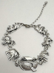 Silvertone Noah’s Ark Chain Bracelet with Clasp 8-10″ Long