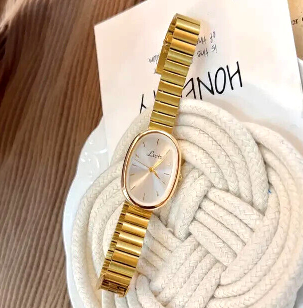 Luxury Golden Timepiece Stainless Steel Strap Vintage Quartz Movement Women Gift