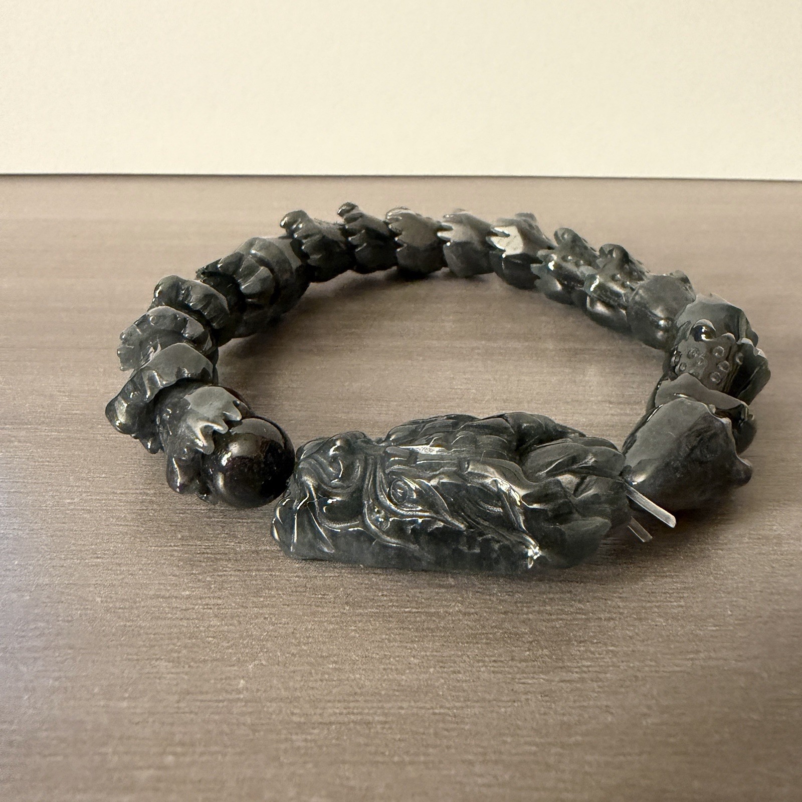 Wuji Jade Dragon Carved Beads Beaded Stretchy Bracelet Men Women gallery