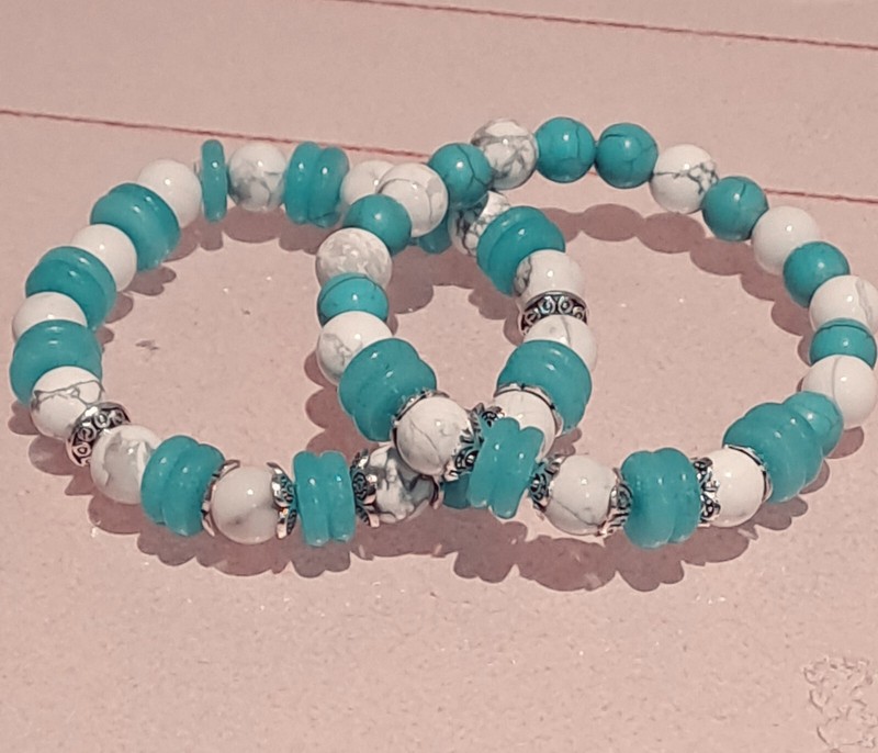 Classy 2 Pcs Set White Howlite With Stone Spacer 7-7.5inch Womens Gift Bracelet gallery
