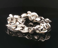 Silver Flat Curb Link Bracelet – 36.62g – 20.9cm – Marked A835