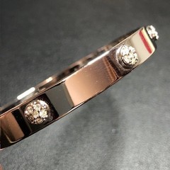 B3996 Swarovski Silver Tone Pavé Crystal Swan Logo Studded Bangle Bracelet 8″
