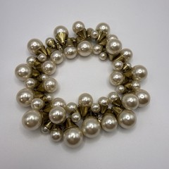J.CREW Bracelet Cha Cha Champagne Faux Pearl Statement Stretch Gold Tone