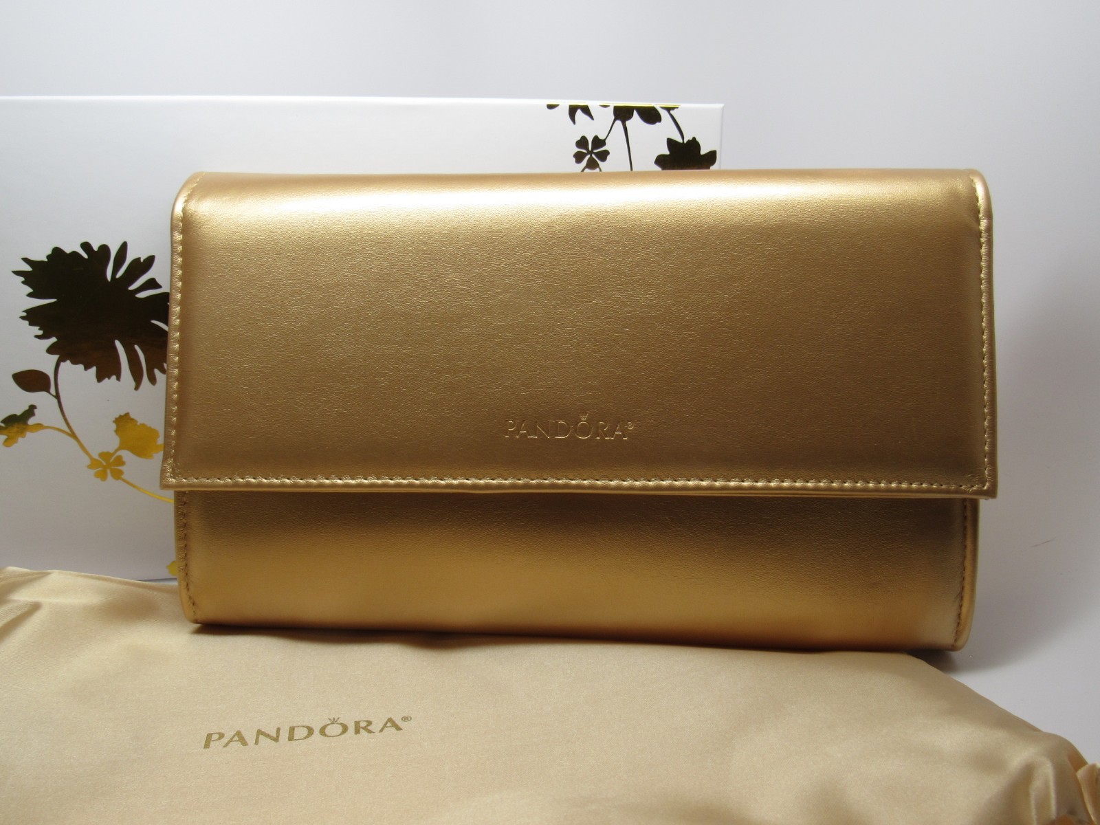 Pandora Limited Ed. Shine Gold Clutch Handbag w/ Box Collectable Pandora Swag gallery