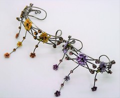 2 pcs victorian flower style enamel & Rhinestone Open Cuff Bangle Bracelet lot