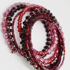 Vintage Plum Garnet Red Czech Art Glass Bead Coil Wrap Memory Wire Bracelet