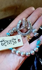 Ladies Cowgirl’s Bracelet Horseshoe Cowgirl Boot Costume Jewelry