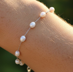 Elegant Pearl Station Bracelet 925 Silver Plated Minimalist Chain White Pearl