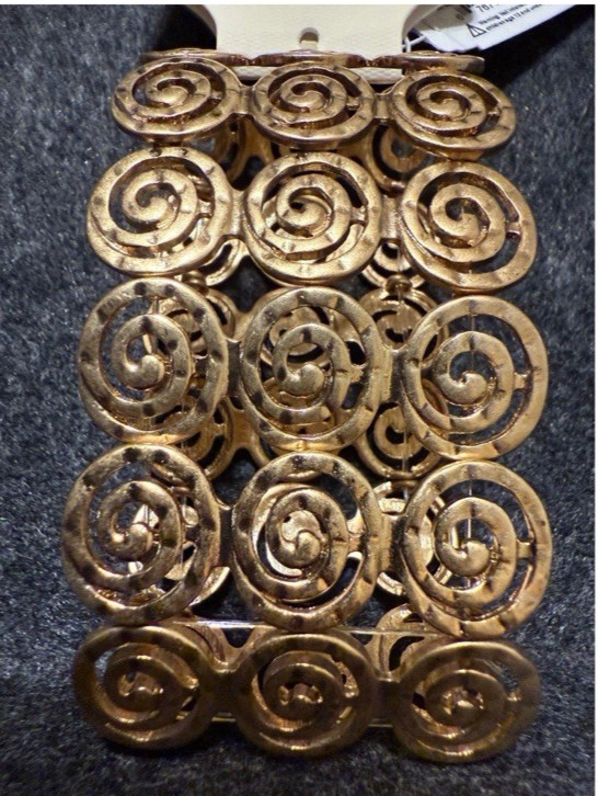New Directions Textured Gold Egyptian Coil Open Circle Link Stretch Bracelet NEW gallery