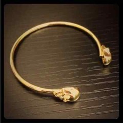 Brand New Double Skull Head Fashion Punk Rock Goth Bangle Cuff Bracelet Gold