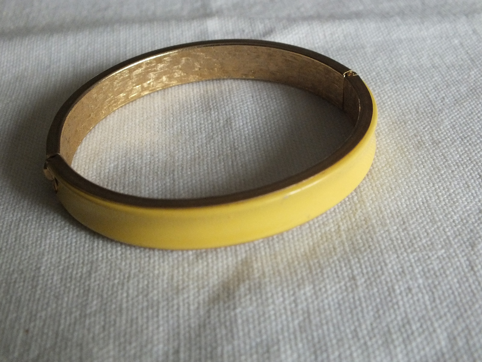 Beautiful Clasp Bracelet Gold Tone Yellow Inset 2 3/8 x 3/8" NICE gallery