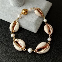 Culture White Pearl Cowrie Shell Bracelet 8″