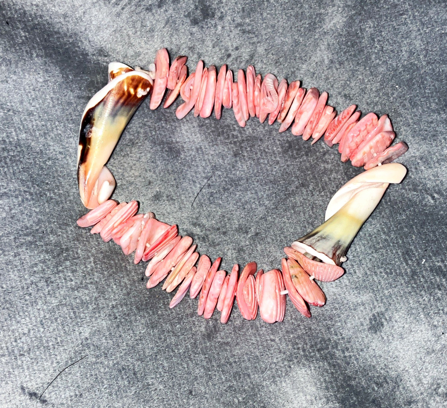 Pink & White Shell Chip Bead Stretch Bracelet, Beaded Beach Theme Jewelry gallery